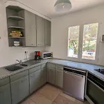 펜션 Maison Paisible Au Bord Du D'esparron *