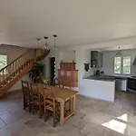펜션 Maison Paisible Au Bord Du D'esparron *