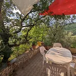 Maison Paisible Au Bord Du D'esparron 펜션 *